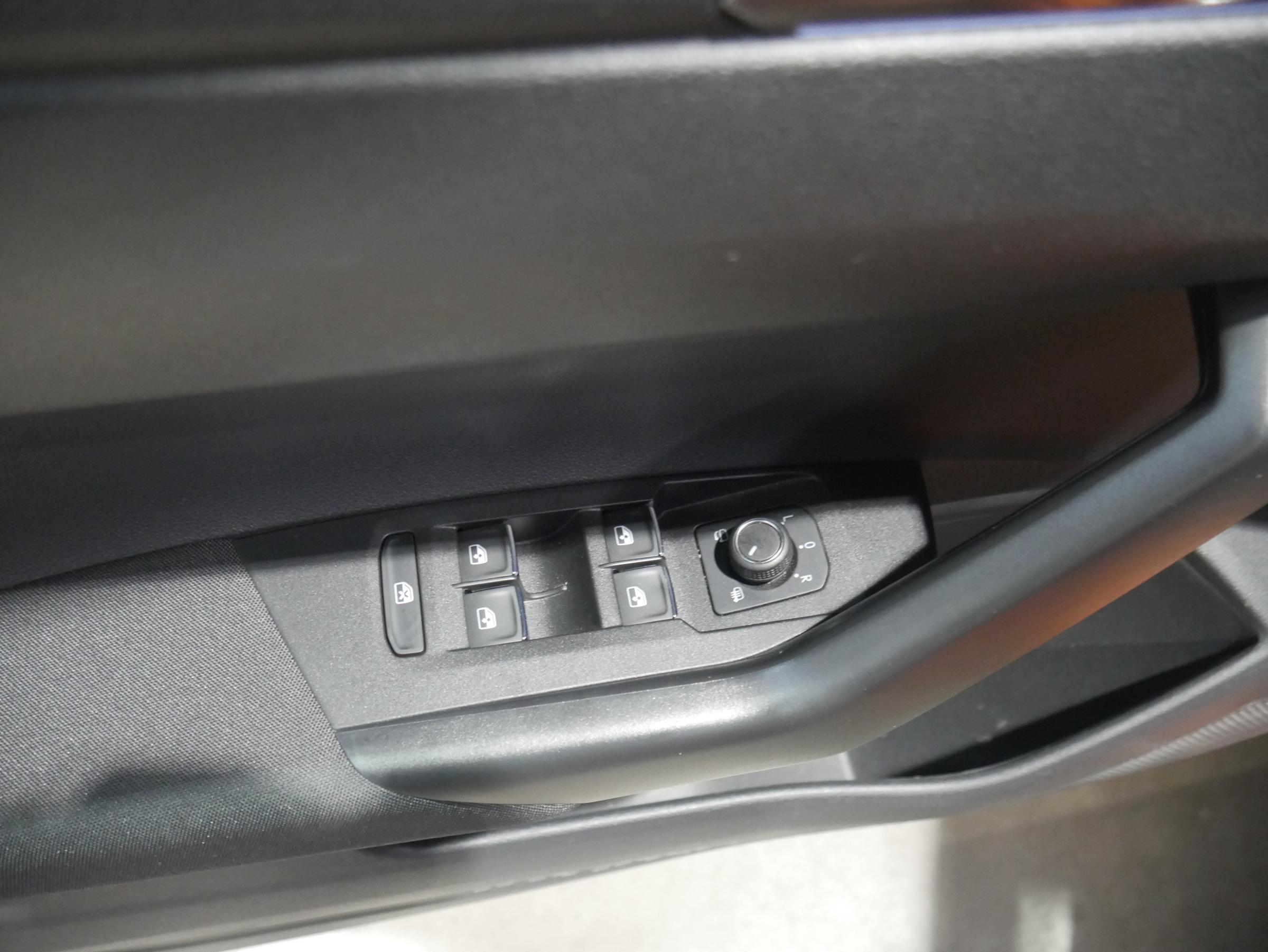 Volkswagen Polo, 2018 - pohled č. 10