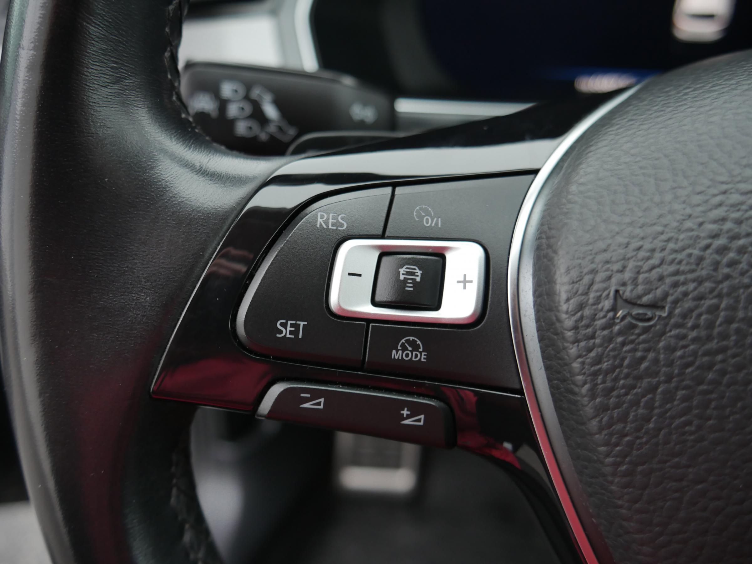 Volkswagen Passat, 2018 - pohled č. 22