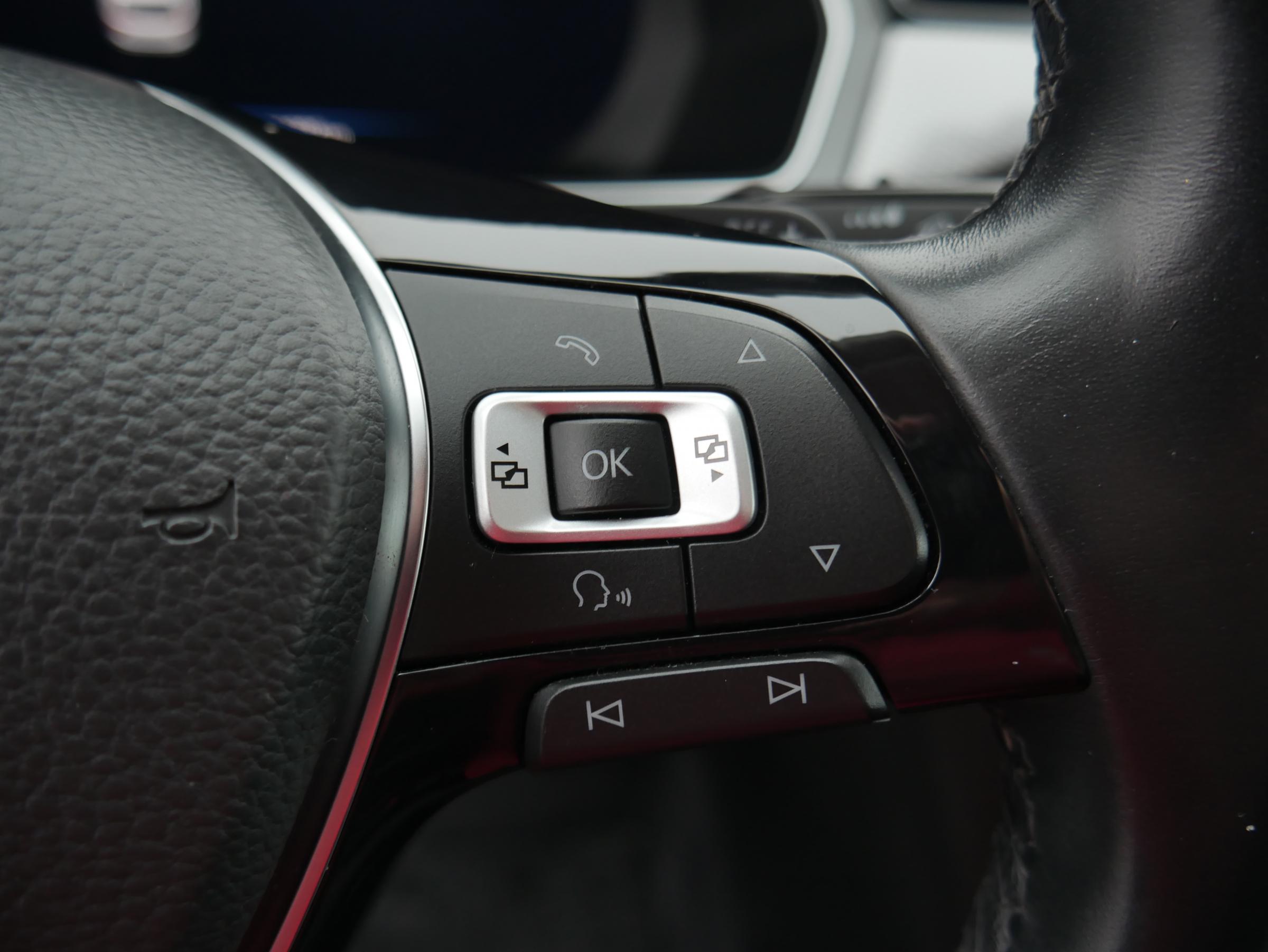 Volkswagen Passat, 2018 - pohled č. 23