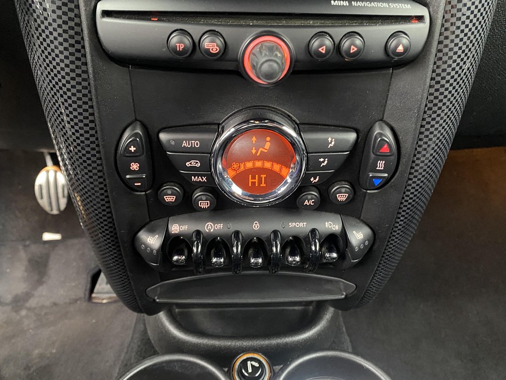 Mini Cooper S 2.0 D  4x4