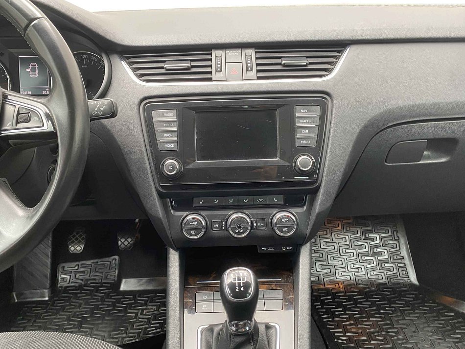 Škoda Octavia III 1.6 TDi Elegance