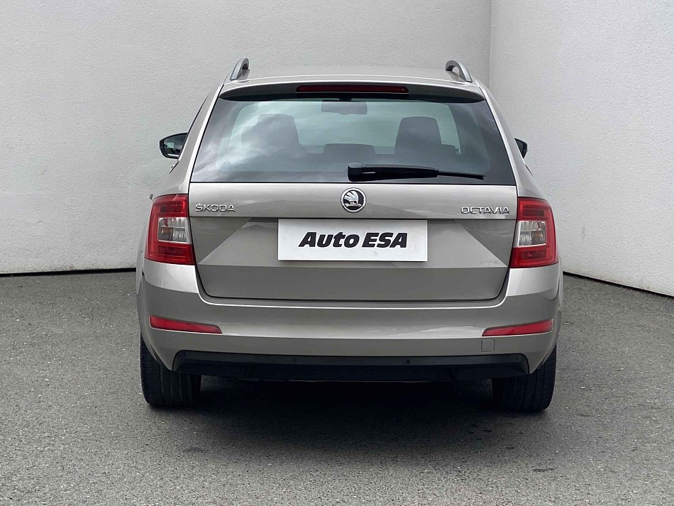 Škoda Octavia III 1.6 TDi Elegance