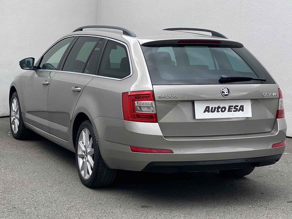 Škoda Octavia III 1.6 TDi Elegance