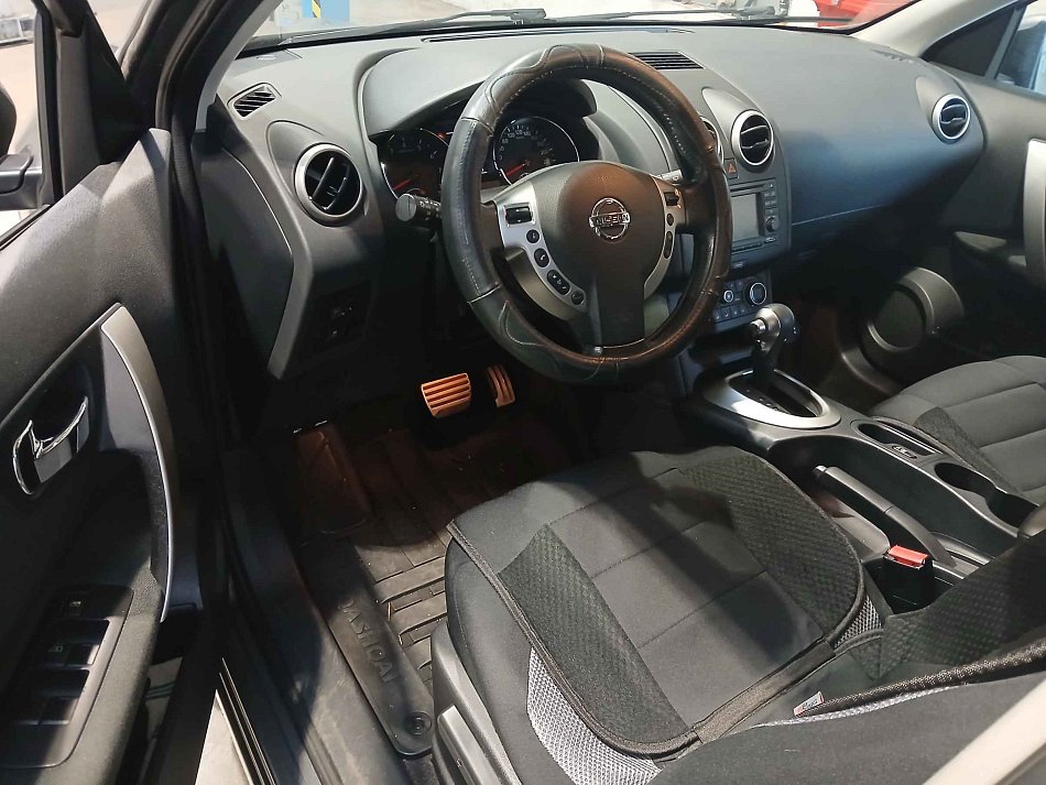 Nissan Qashqai 1.6 
