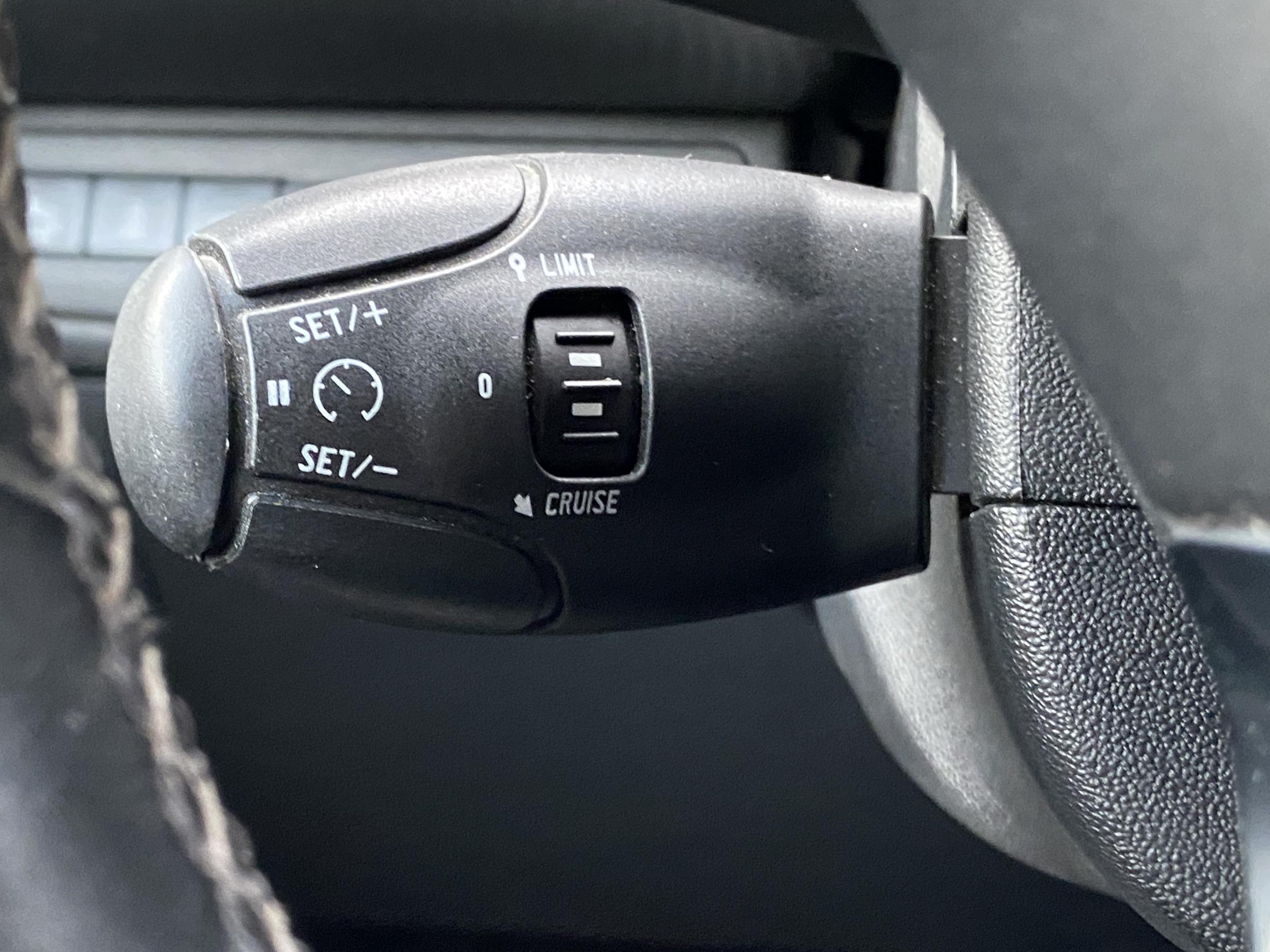 Peugeot 2008, 2016 - pohled č. 14