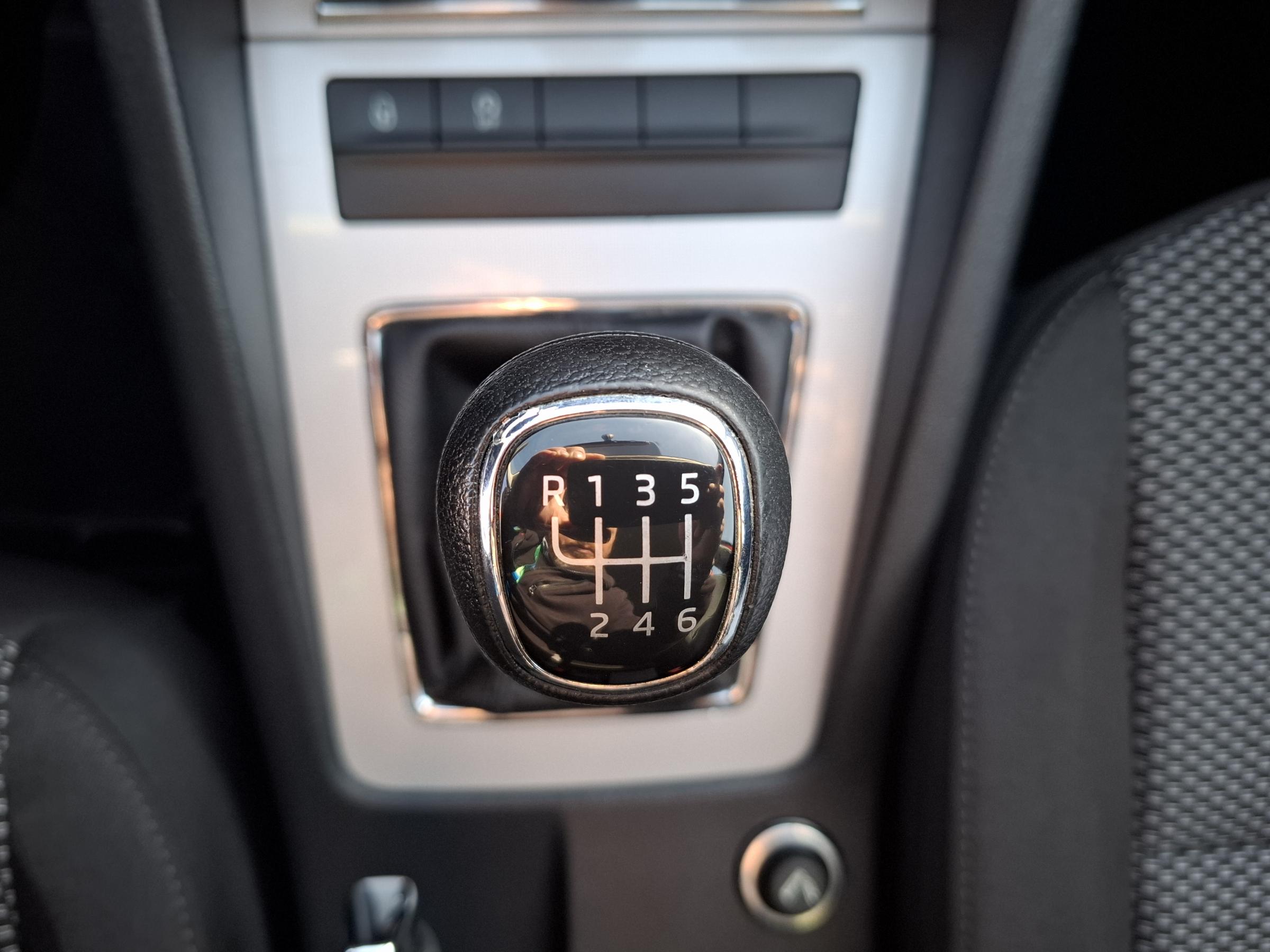 Škoda Octavia III, 2014 - pohled č. 12