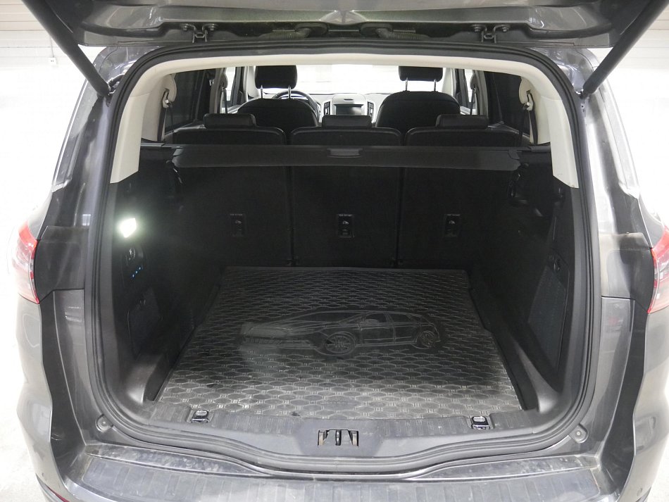 Ford S-MAX 2.0TDCI Titanium