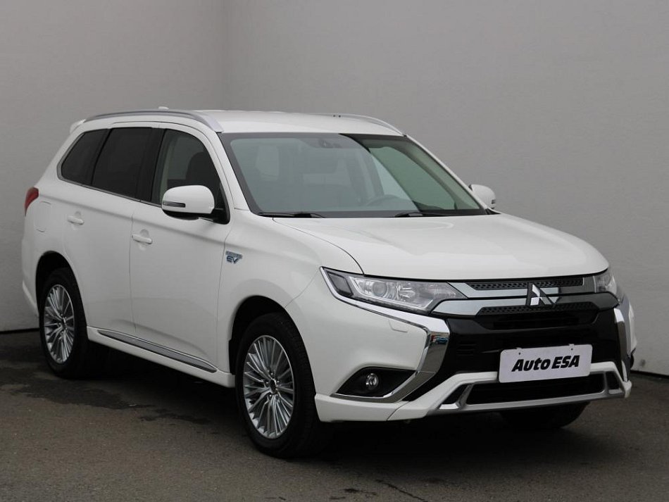 Mitsubishi Outlander 2.0 MIVEC 