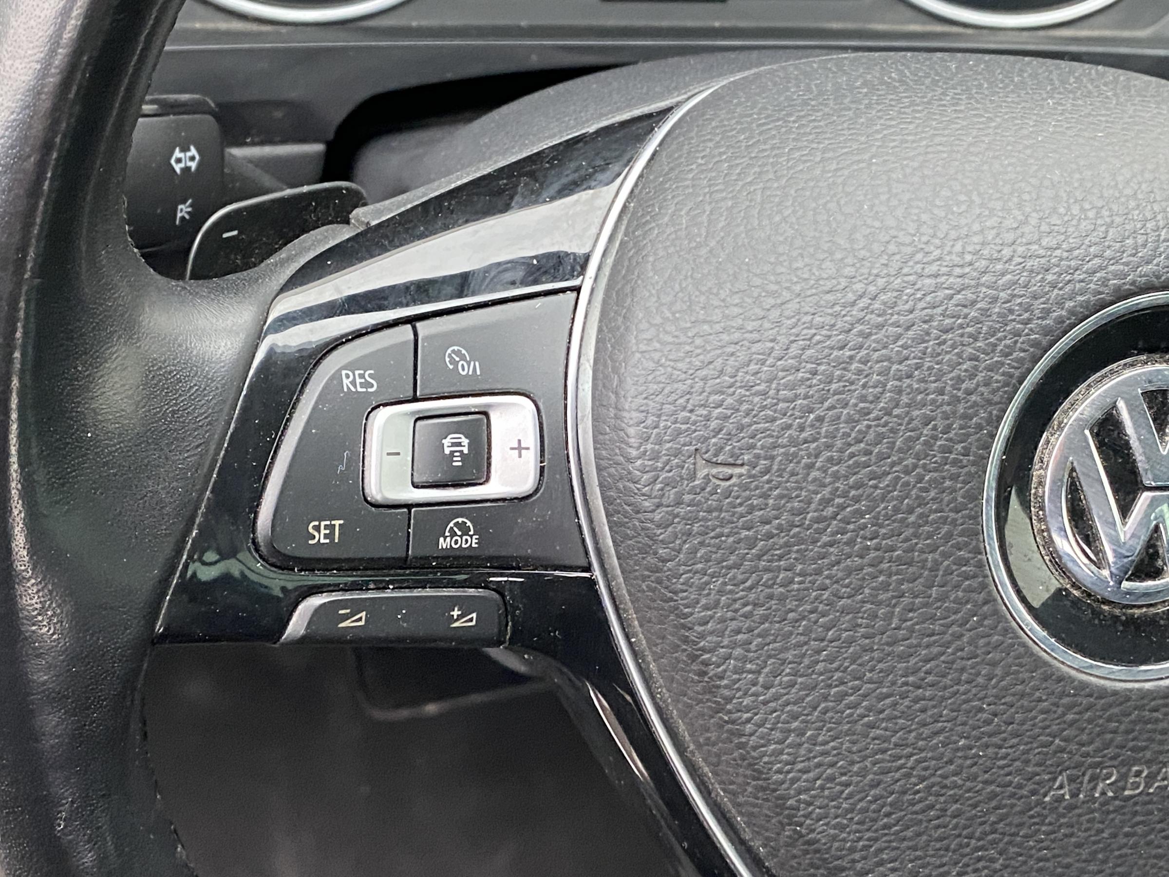 Volkswagen Tiguan, 2016 - pohled č. 13