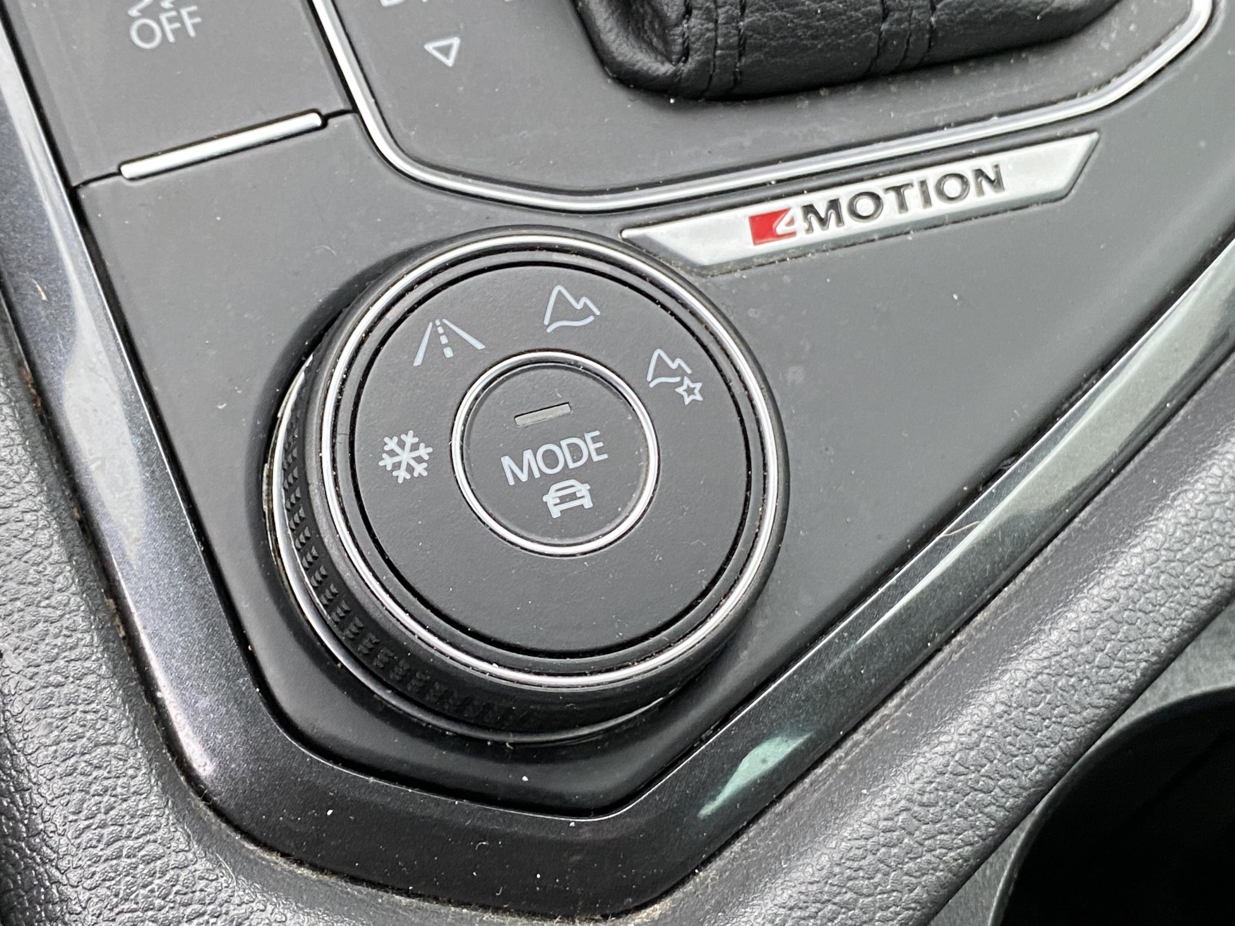 Volkswagen Tiguan, 2016 - pohled č. 15