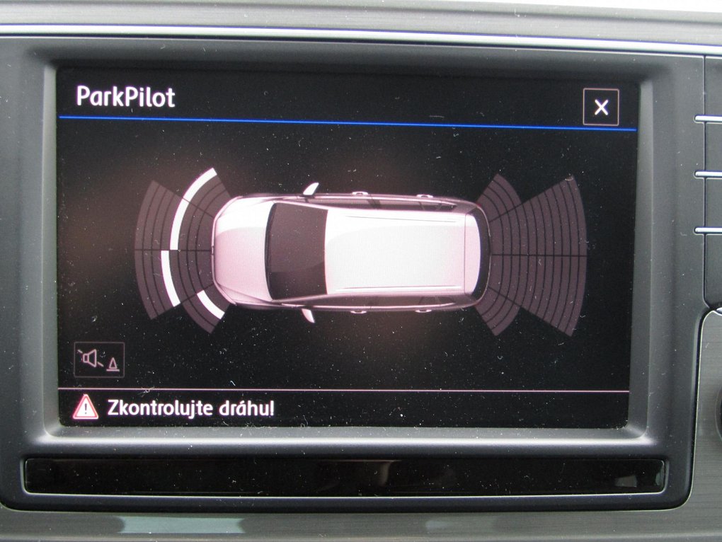 Volkswagen Sportsvan 1.6 TDi 