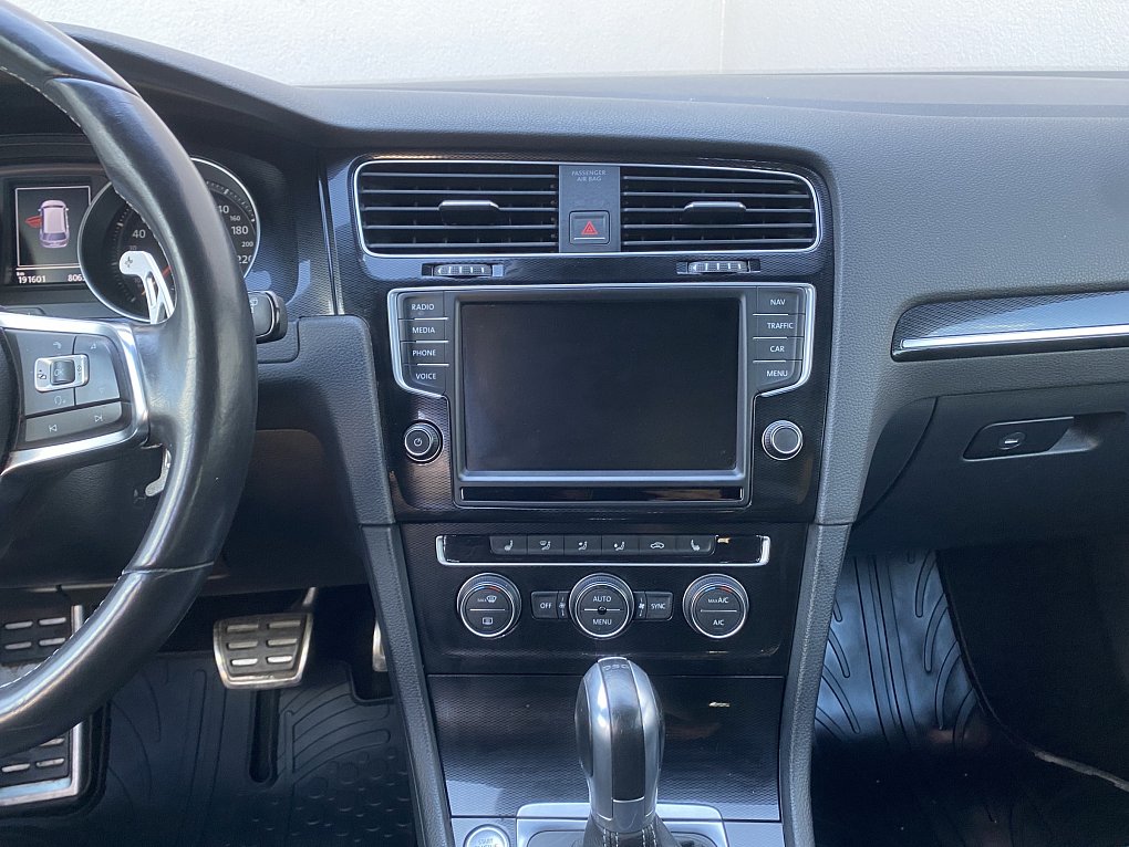 Volkswagen Golf 2.0 TDi GTD