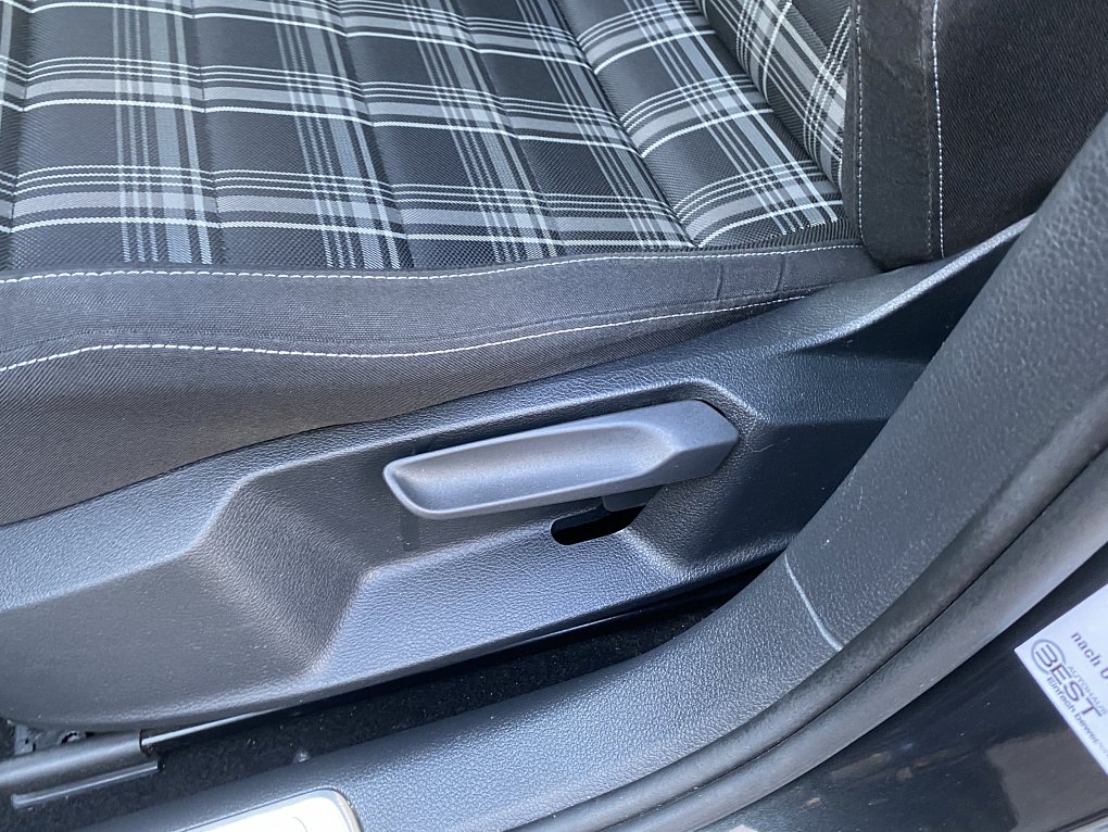 Volkswagen Golf 2.0 TDi GTD