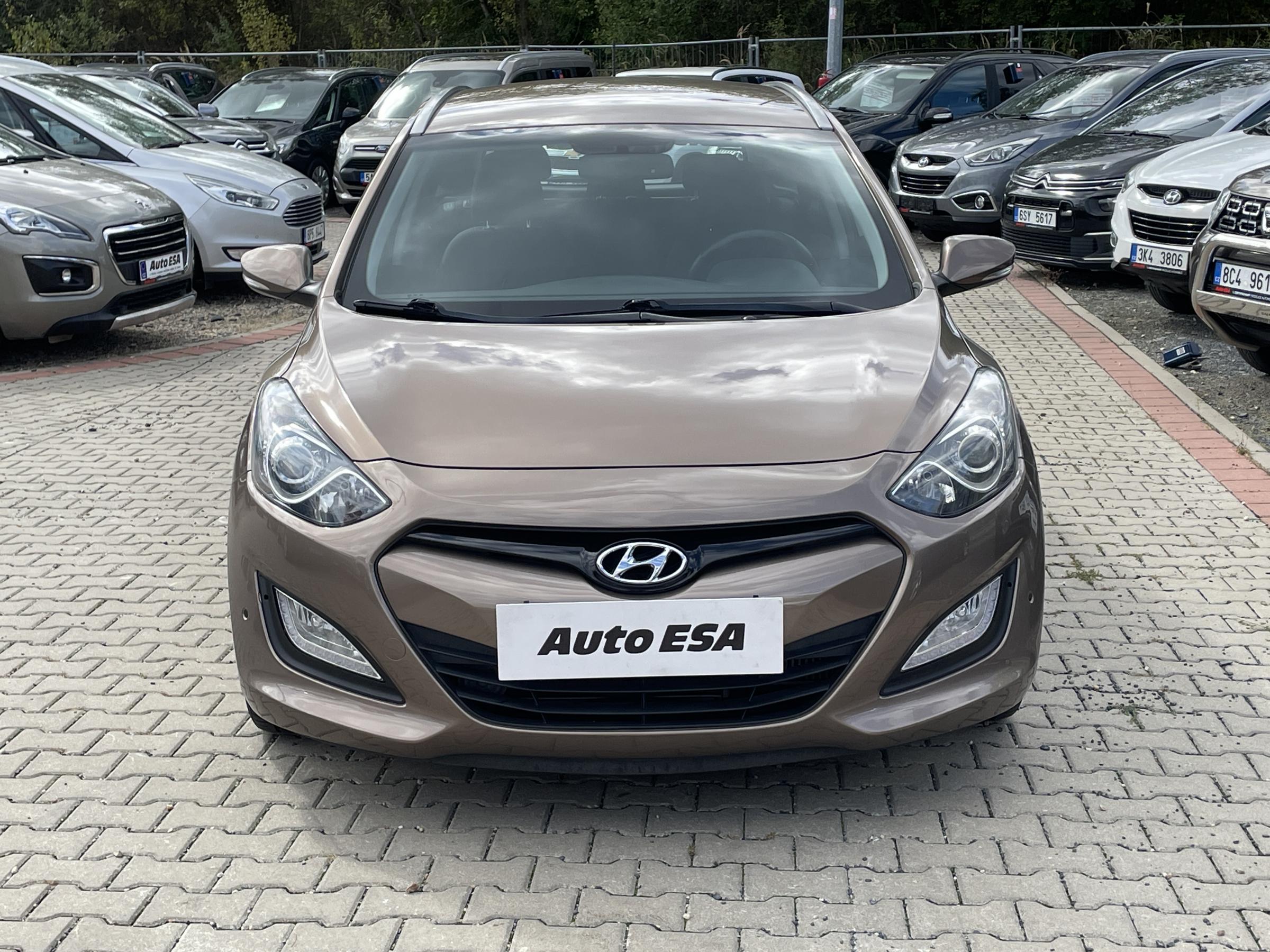 Hyundai i30, 2012 - pohled č. 2