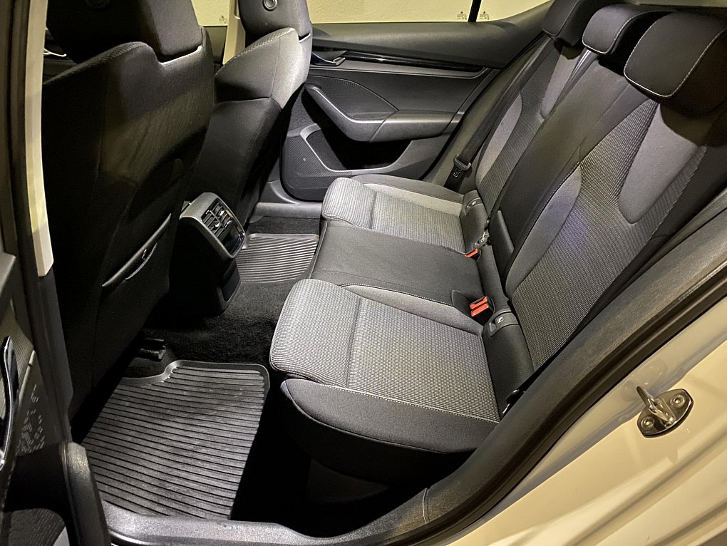 Škoda Octavia IV 1.5 TSi Ambition