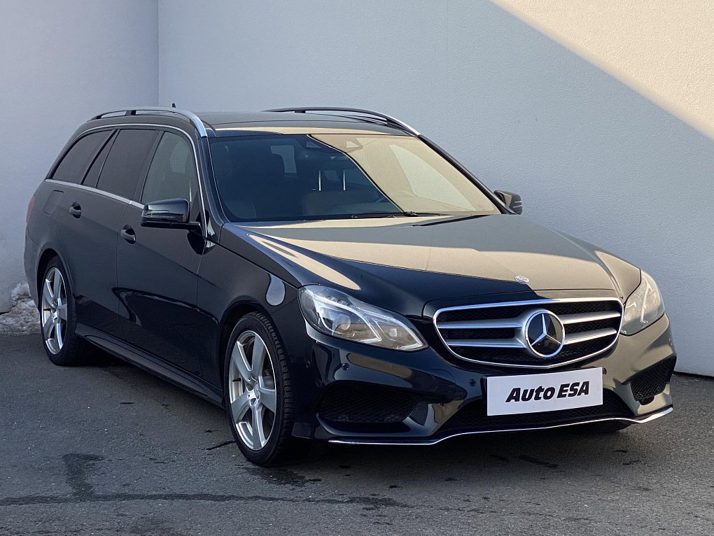 Mercedes-Benz Třída E 3.0 CDi Avantgarde E350 4Matic