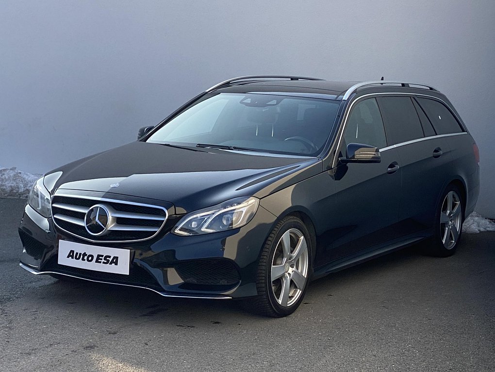 Mercedes-Benz Třída E 3.0 CDi Avantgarde E350 4Matic