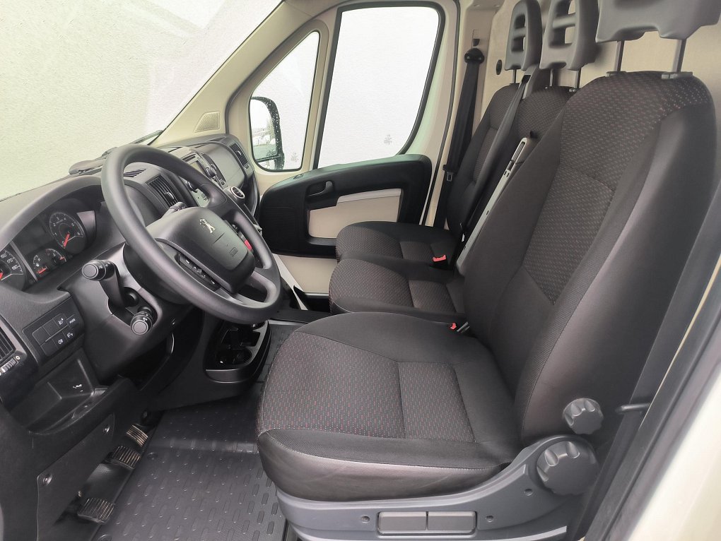Peugeot Boxer 2.0HDi  L3H2
