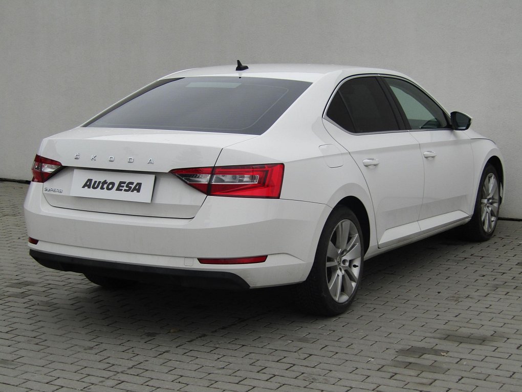 Škoda Superb III 2.0TDi Ambition