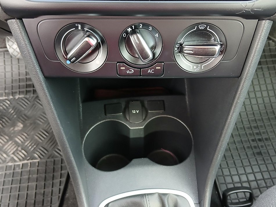 Volkswagen Polo 1.4i 