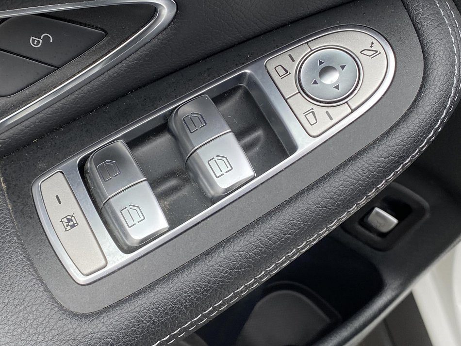 Mercedes-Benz GLC 2.0T Exclusive GLC250 4M