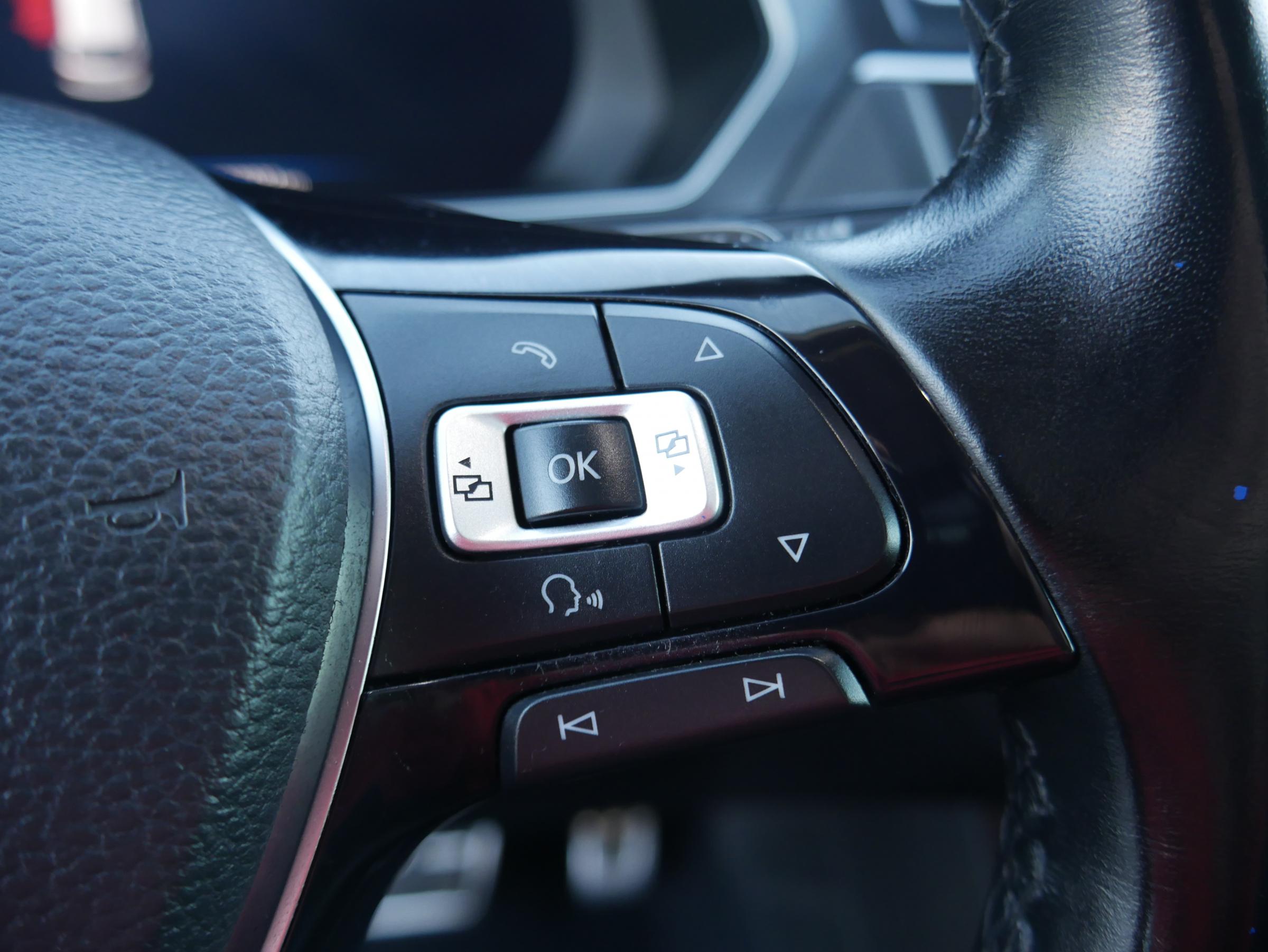 Volkswagen Tiguan, 2017 - pohled č. 17