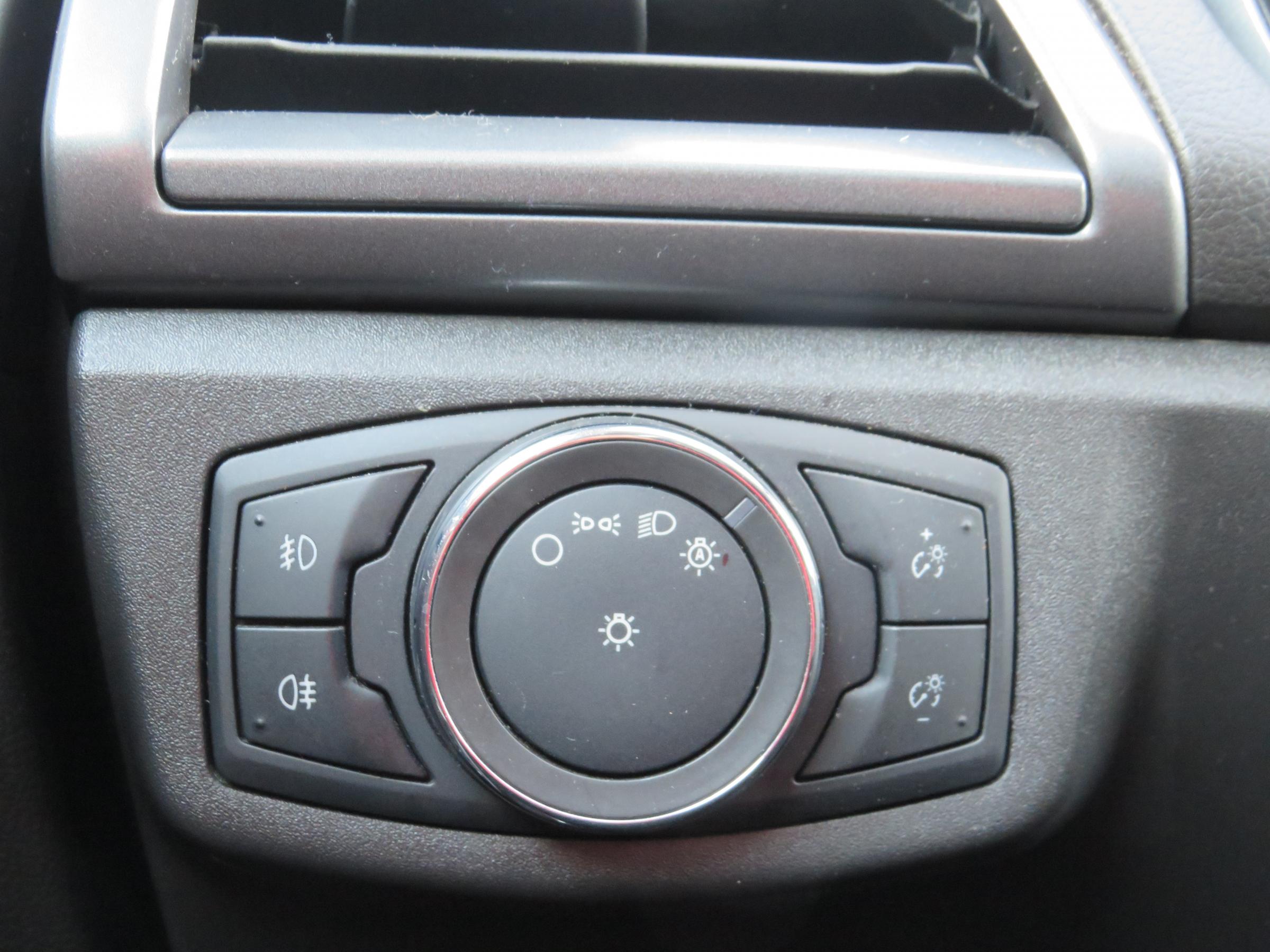 Ford Mondeo, 2015 - pohled č. 13