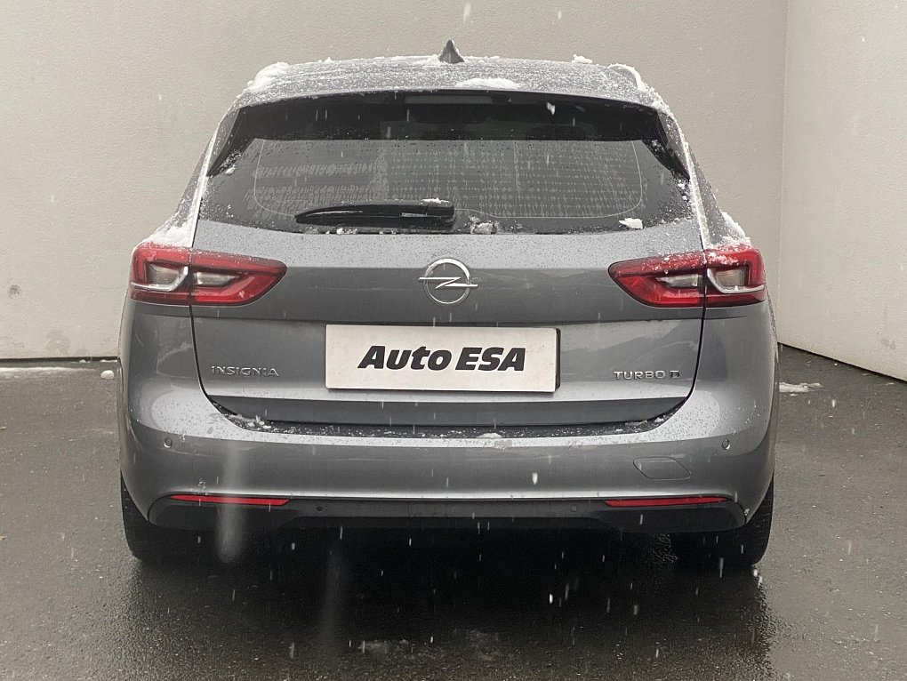 Opel Insignia 2.0 CDTi 