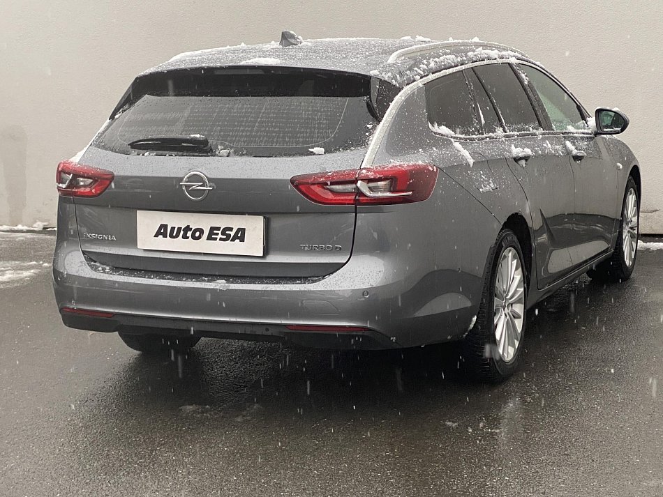 Opel Insignia 2.0 CDTi 