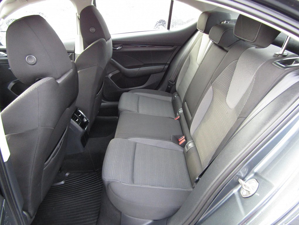 Škoda Octavia IV 2.0 TDi Ambition