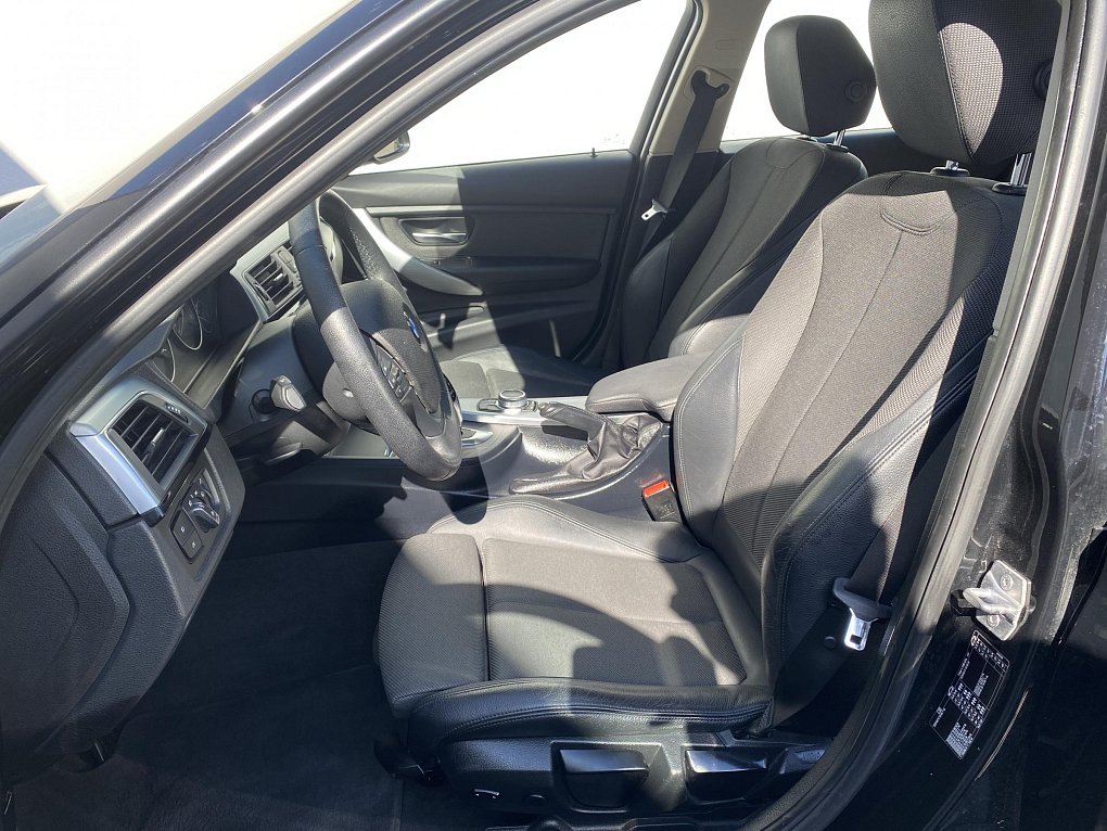 BMW Řada 3 2.0 D  320d