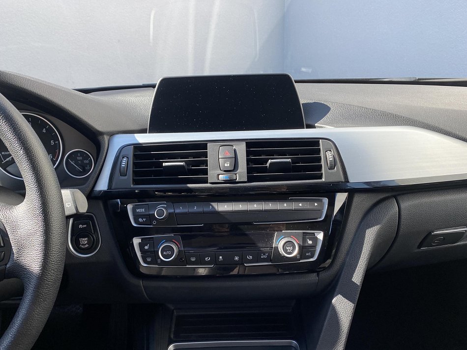 BMW Řada 3 2.0 D  320d