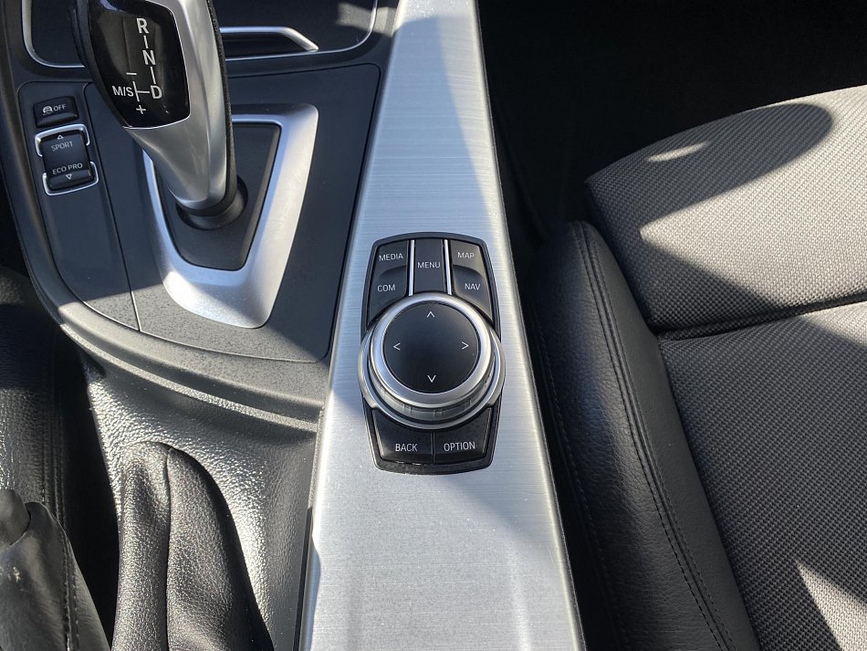 BMW Řada 3 2.0 D  320d