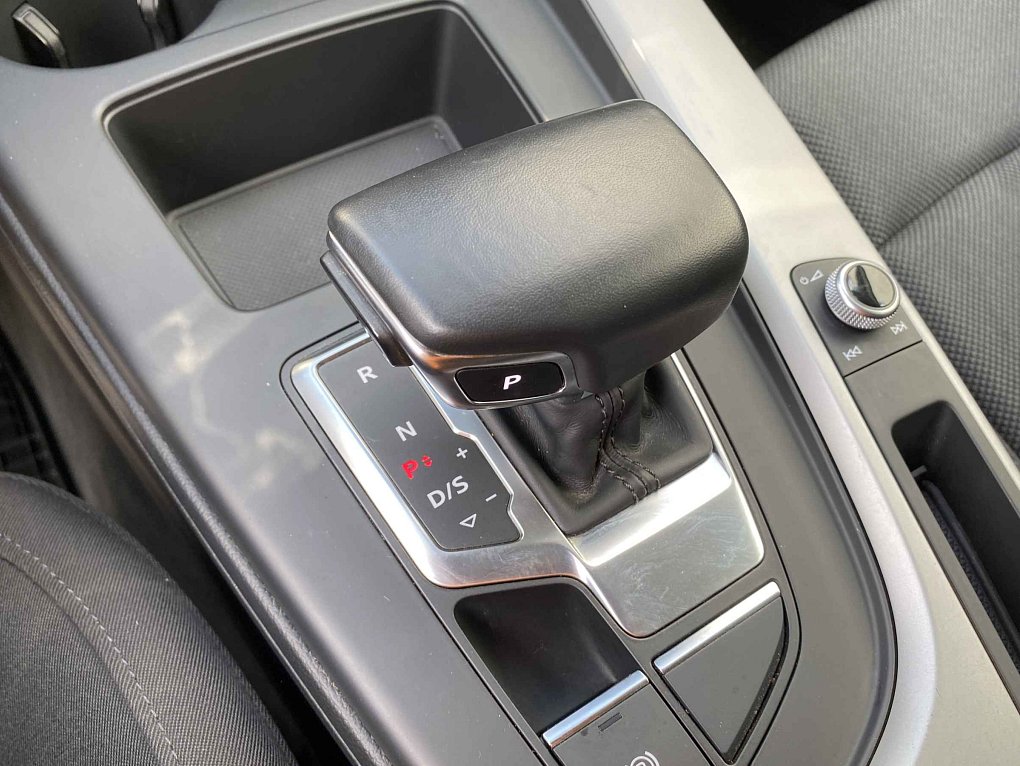 Audi A4 2.0 TDi 
