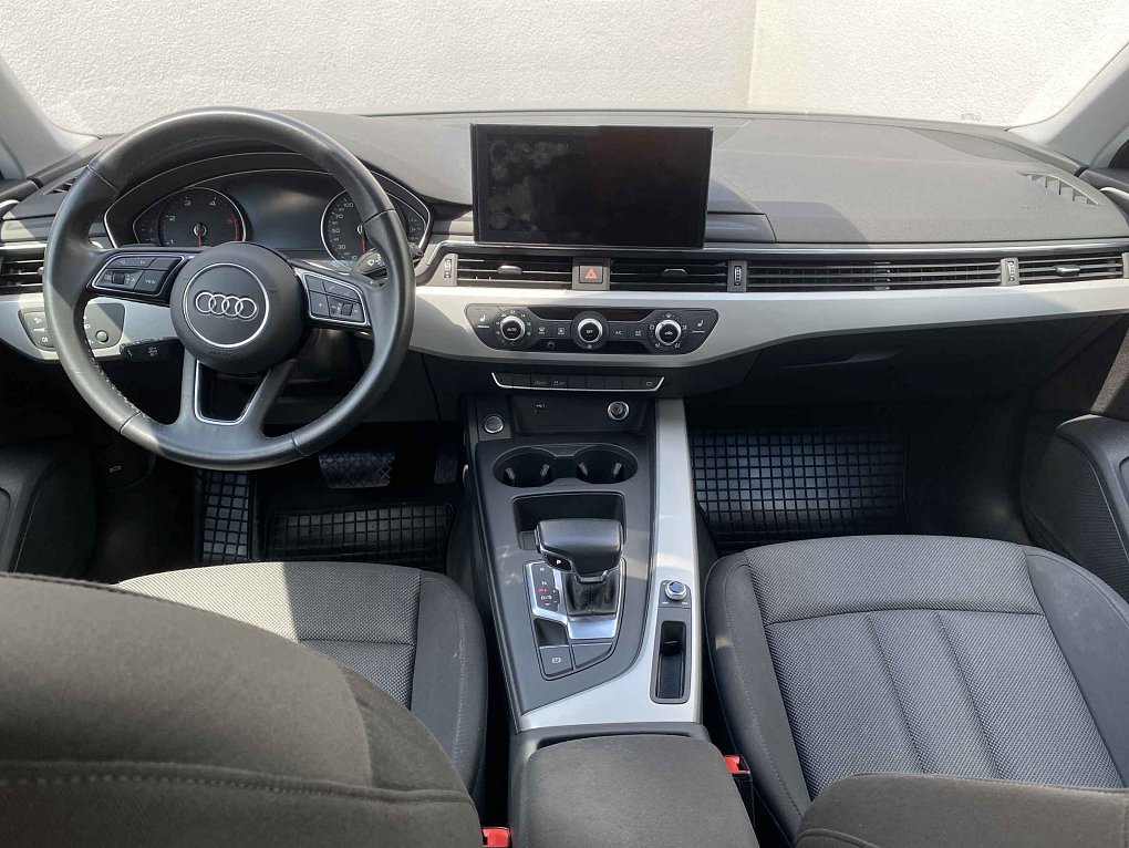 Audi A4 2.0 TDi 
