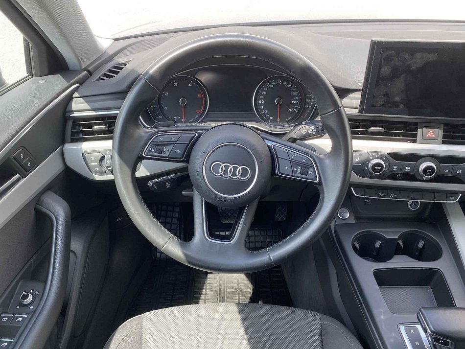 Audi A4 2.0 TDi 