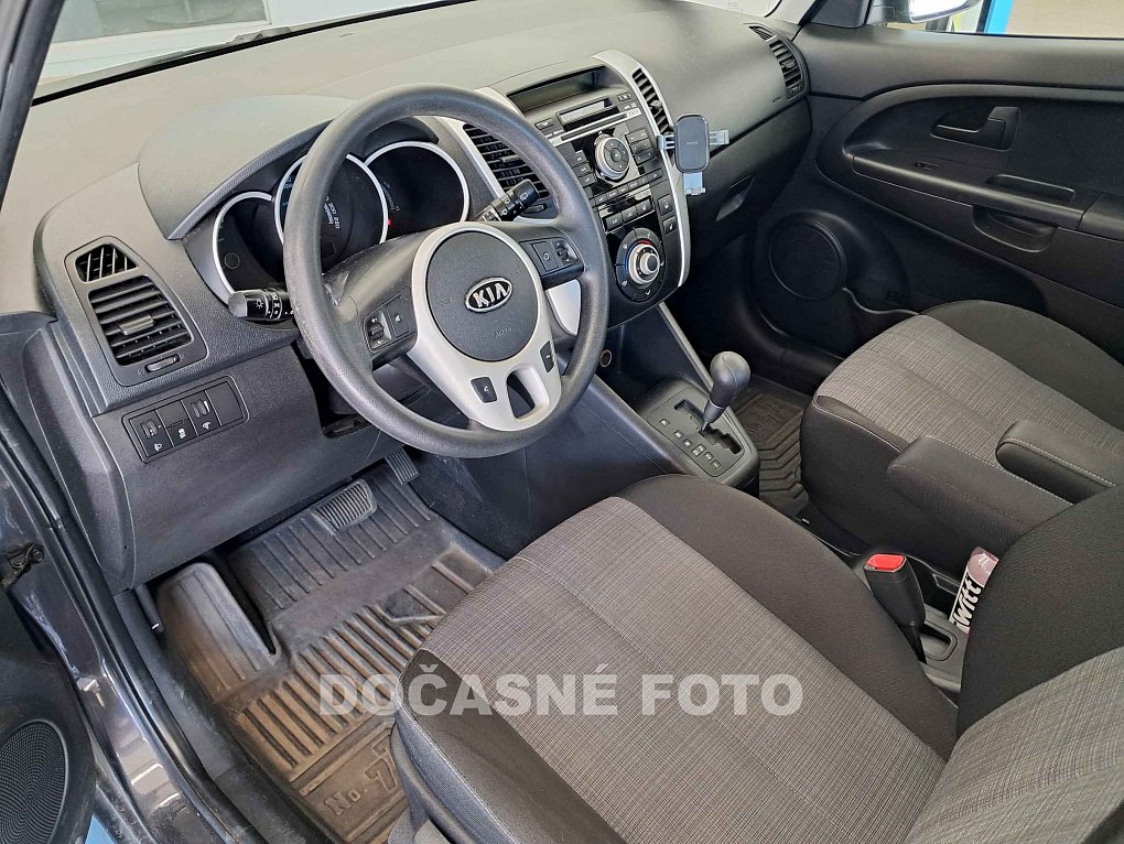Kia Venga 1.6i 