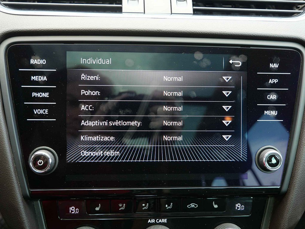 Škoda Octavia III 1.8TSi L&K 4x4