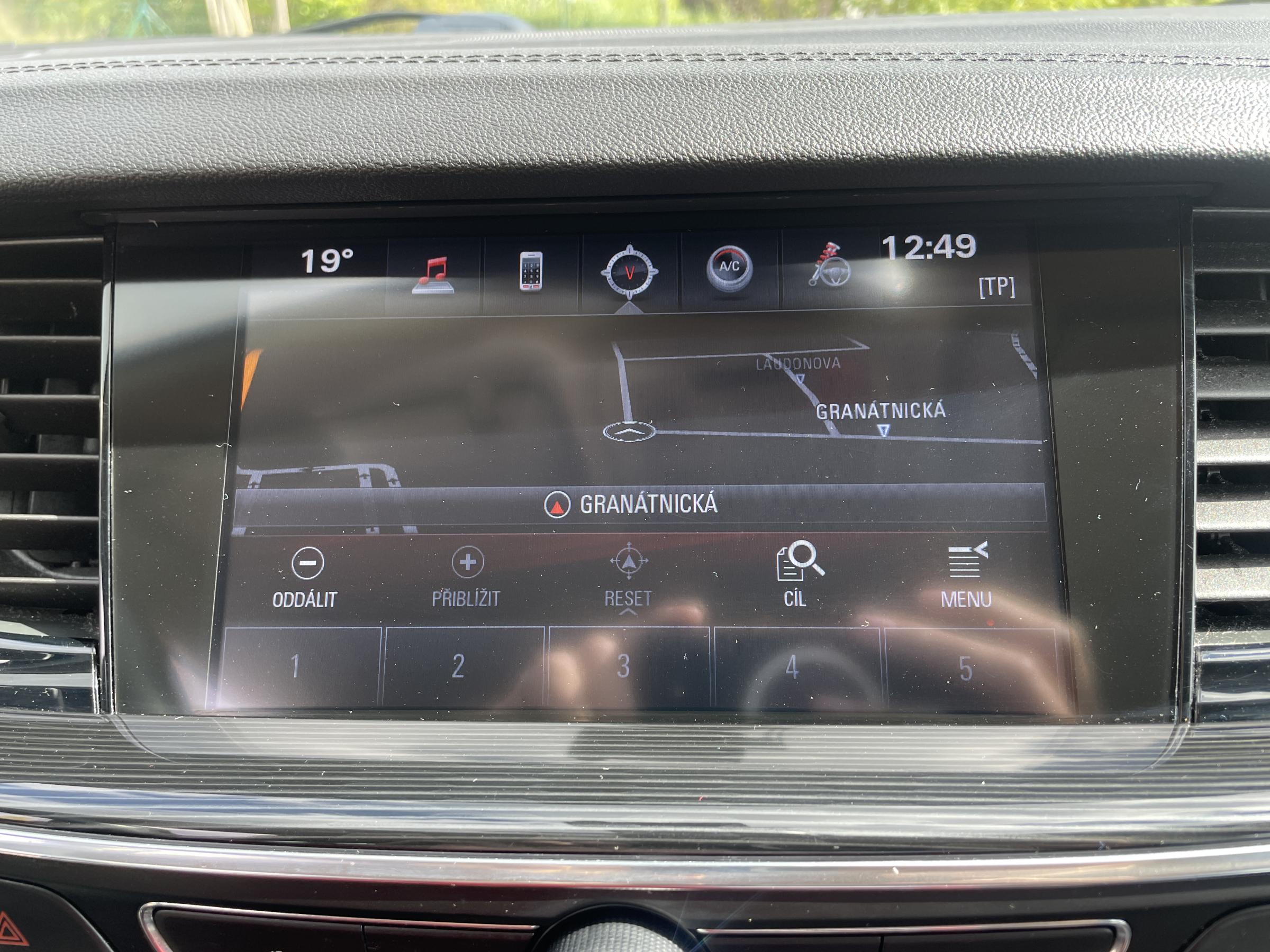 Opel Insignia, 2017 - pohled č. 12