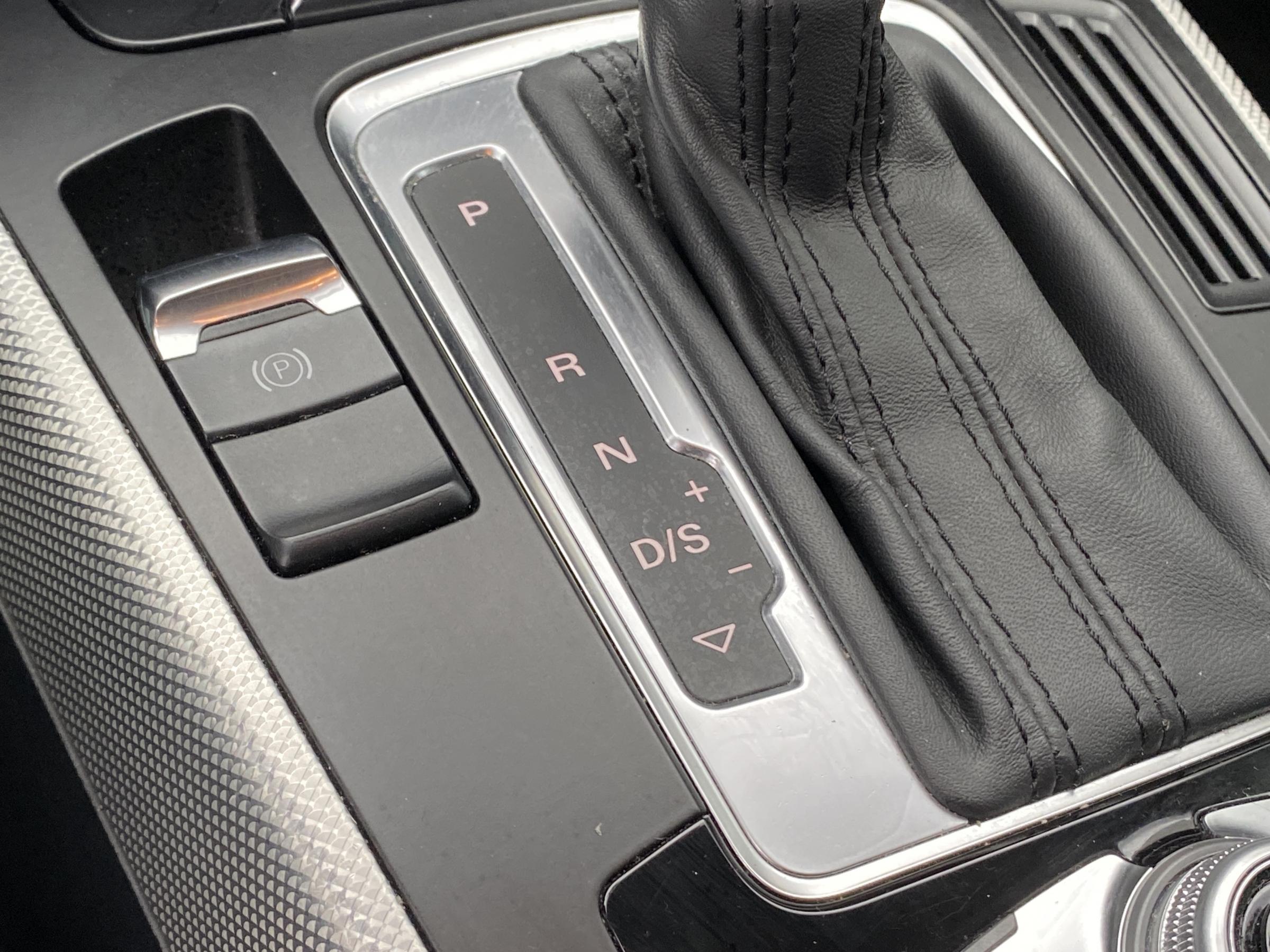 Audi A4, 2014 - pohled č. 14