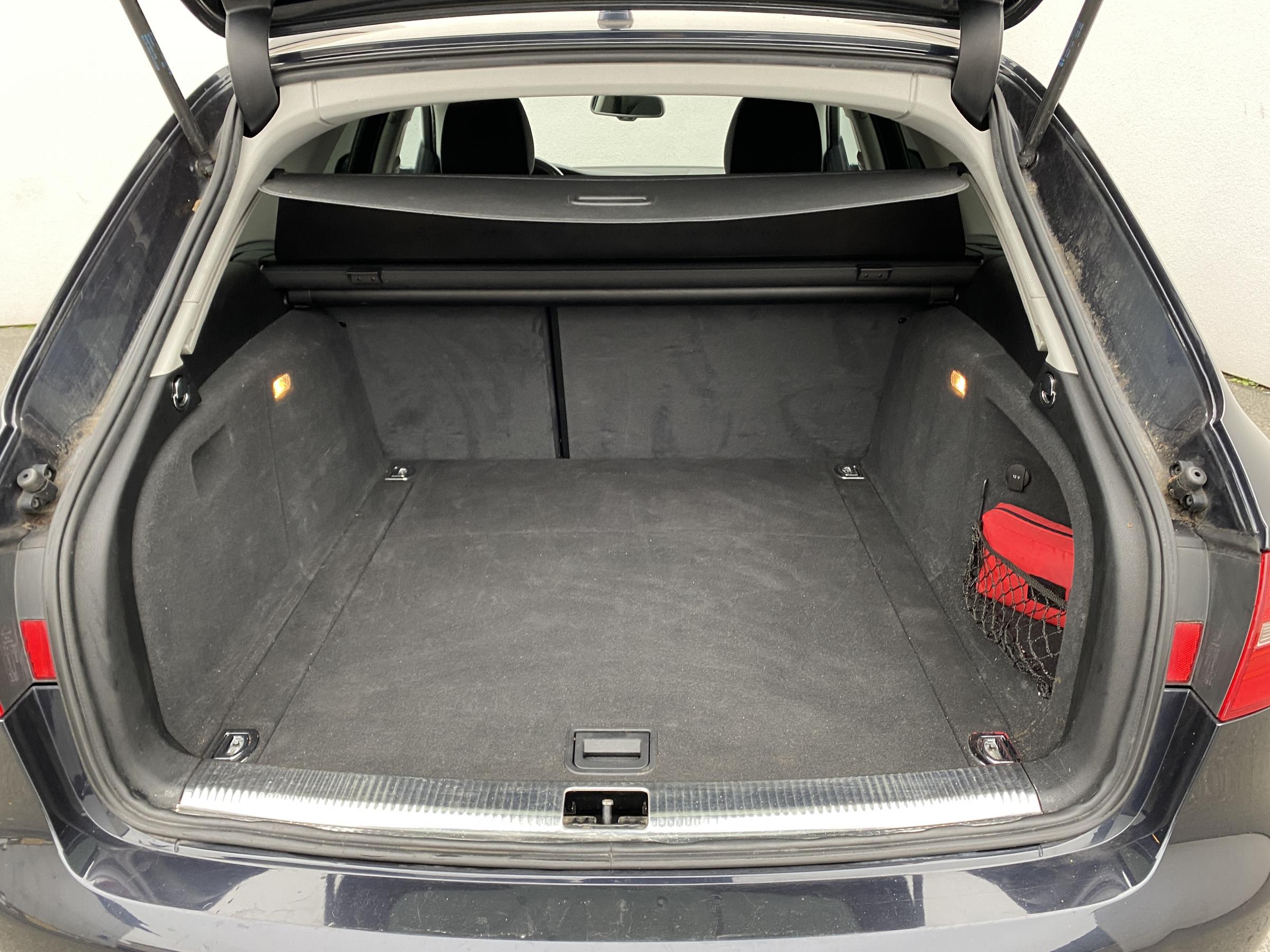 Audi A4, 2014 - pohled č. 7