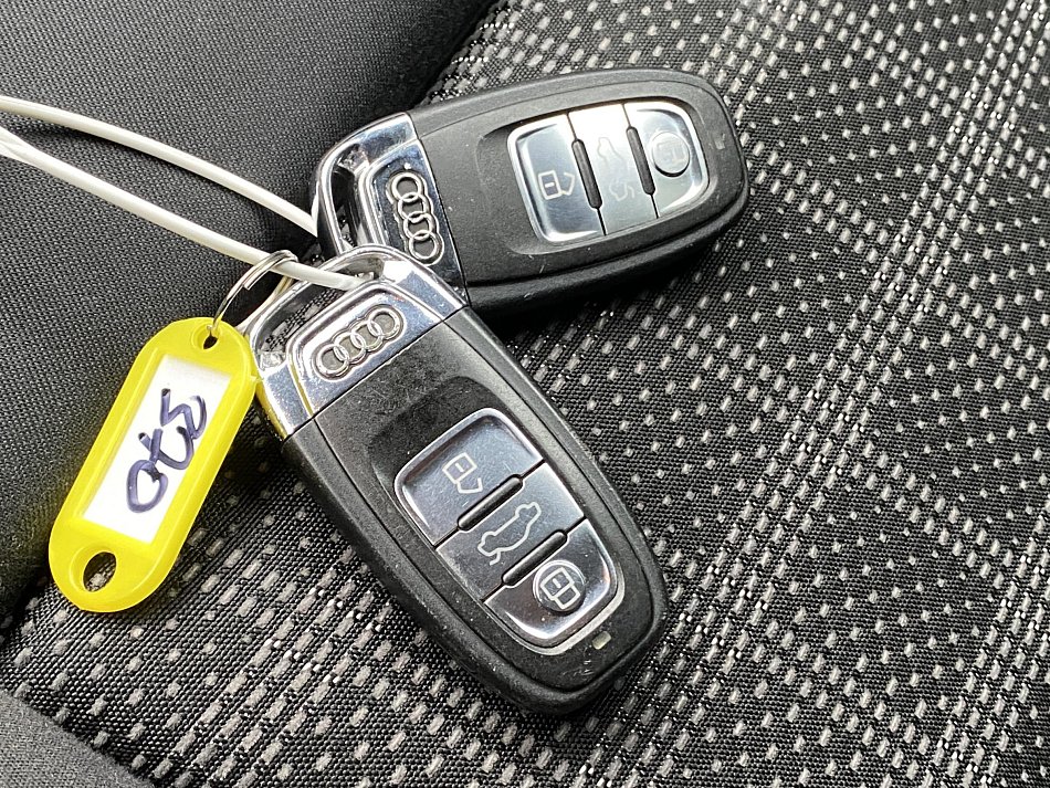 Audi A4 2.0TDi  Quattro