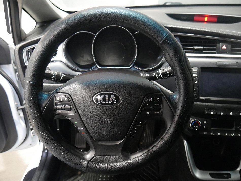 Kia Ceed 1.6 GDi 