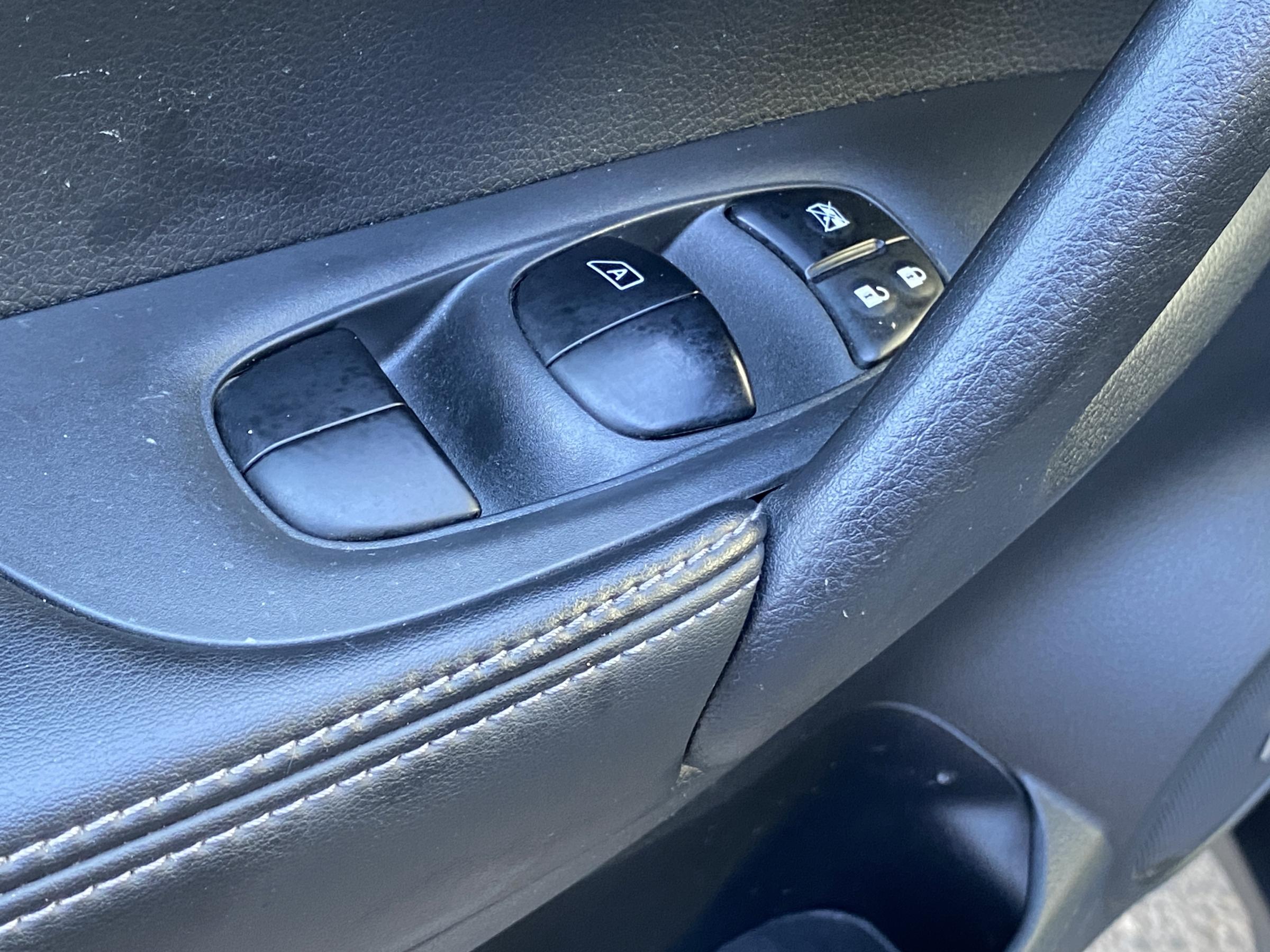 Nissan X-Trail, 2018 - pohled č. 11