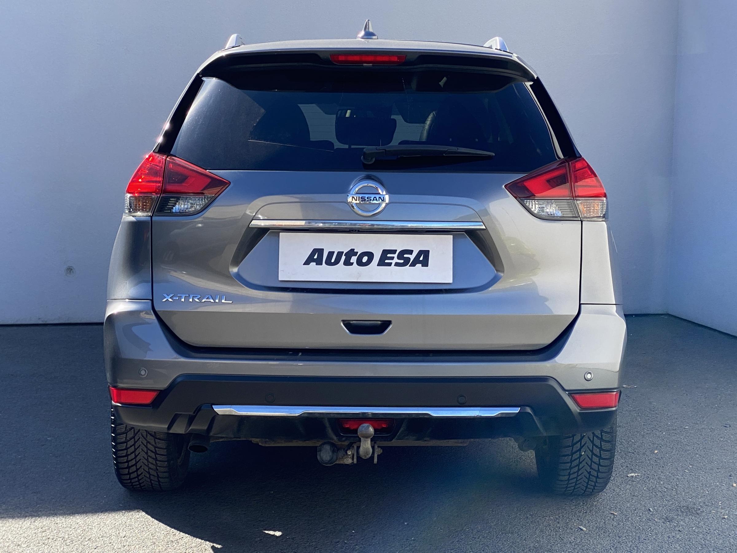 Nissan X-Trail, 2018 - pohled č. 5