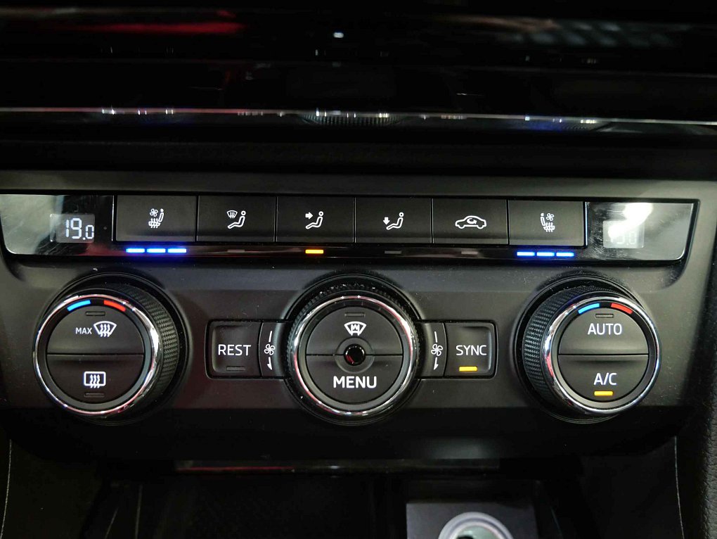 Škoda Superb III 2.0TDi  4x4