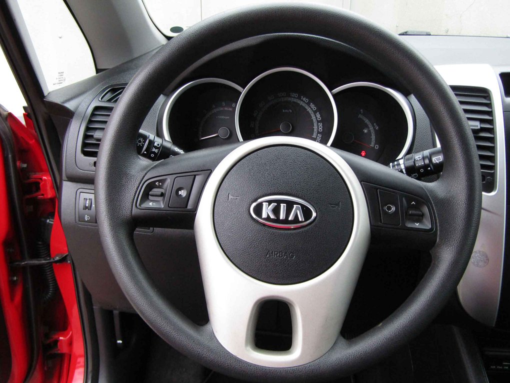 Kia Venga 1.4 CRDi 