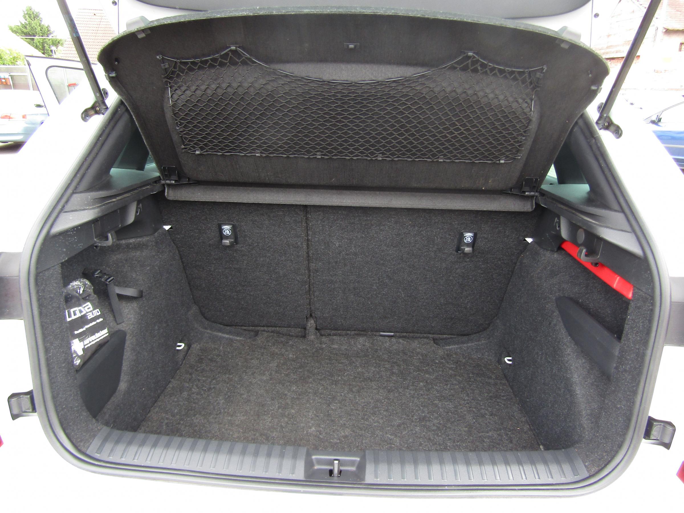 Škoda Kamiq, 2021 - pohled č. 8