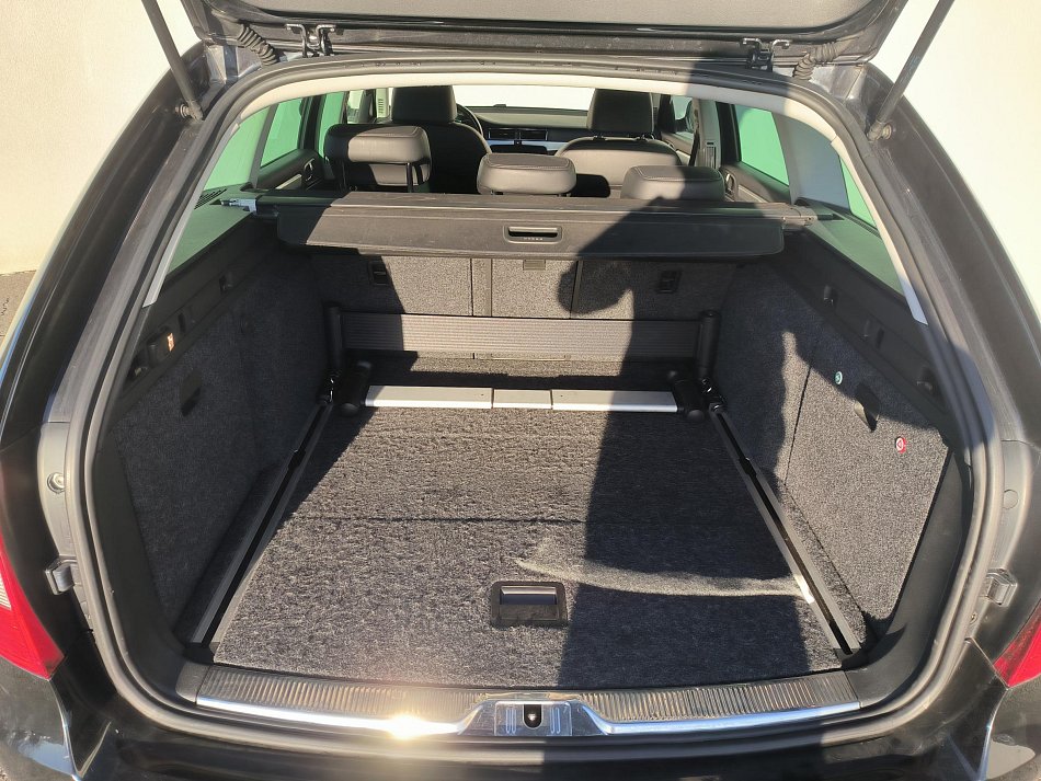 Škoda Superb II 2.0 TDi Exclusive 4x4