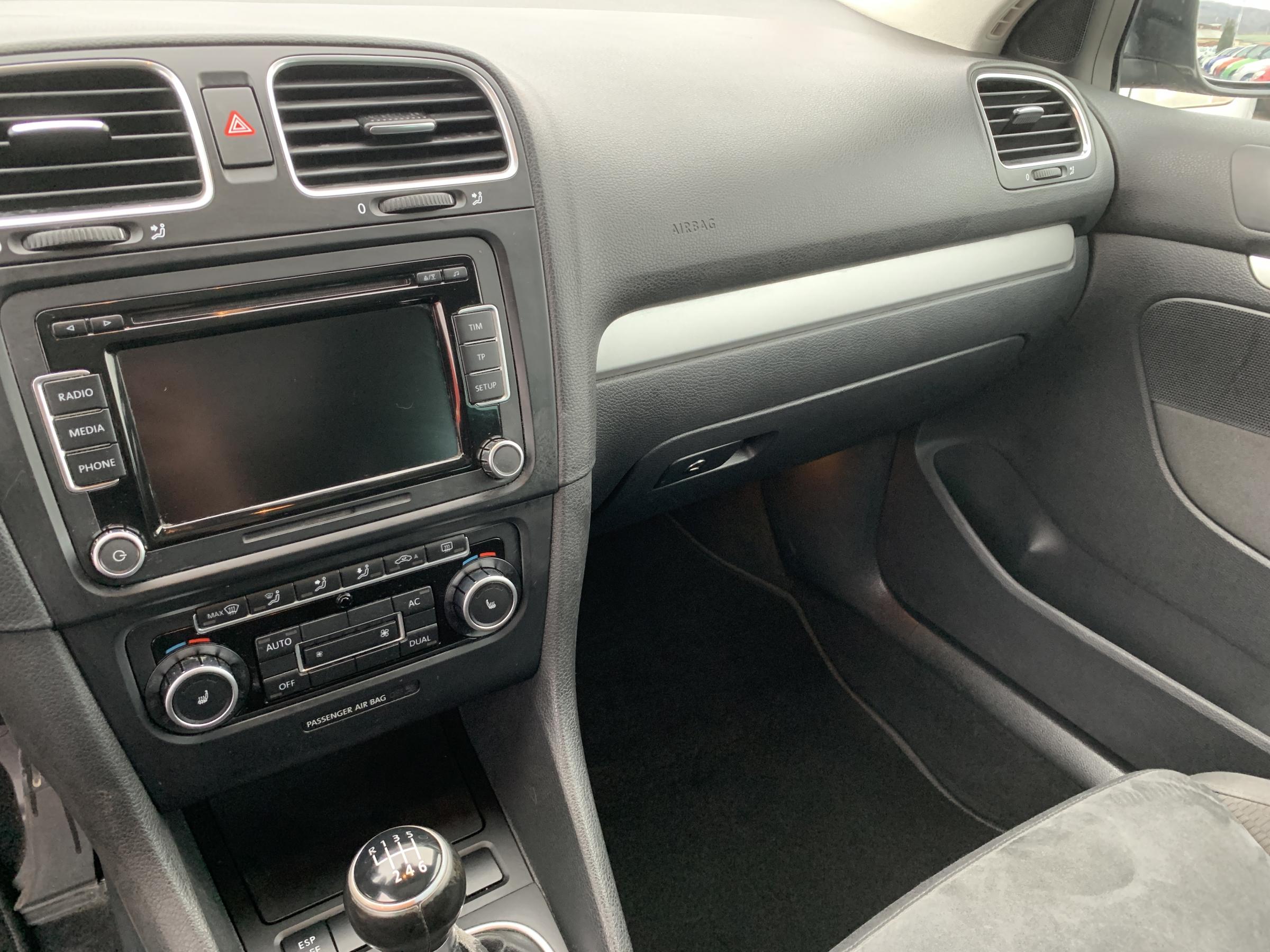 Volkswagen Golf, 2010 - pohled č. 14